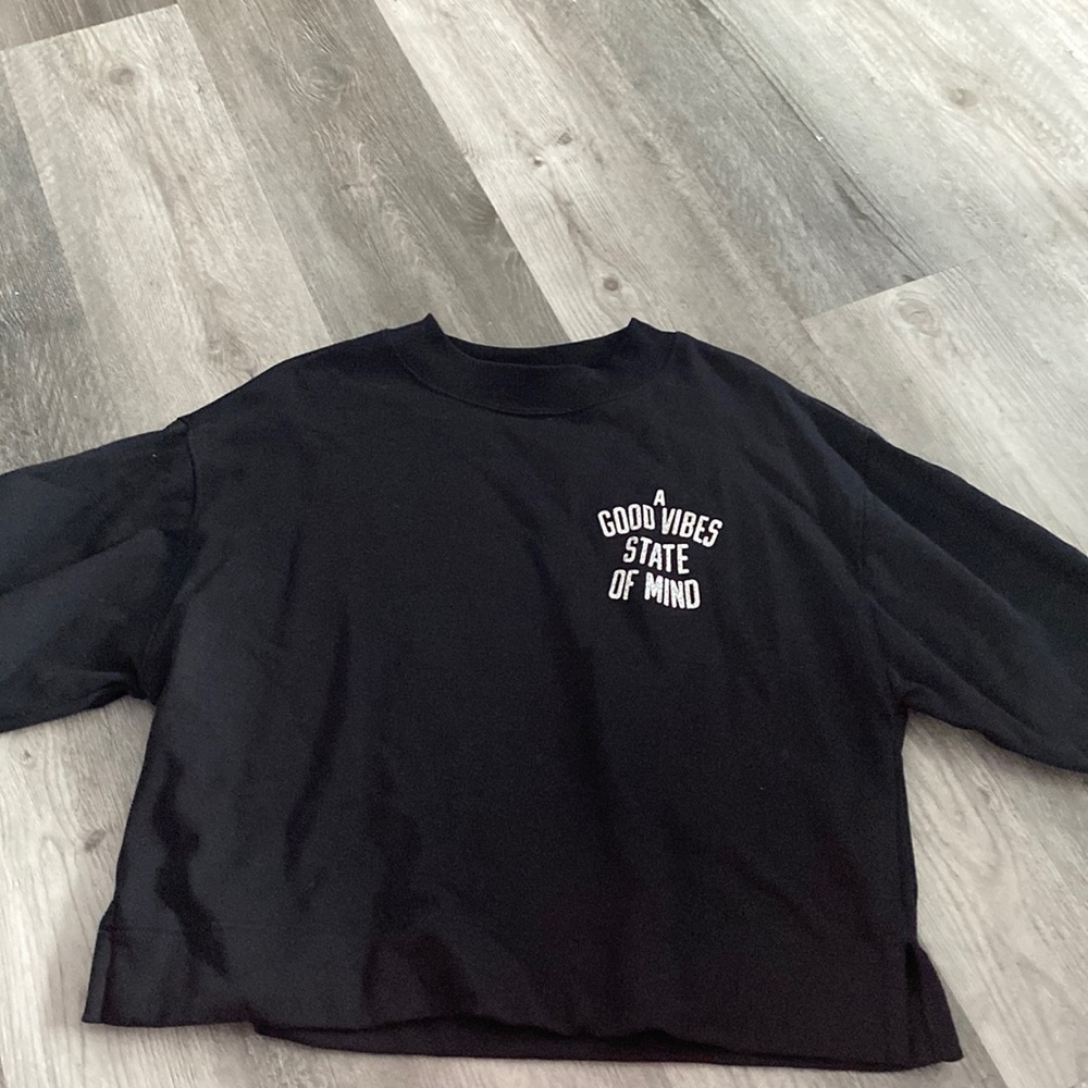 Old navy sweatshirt
